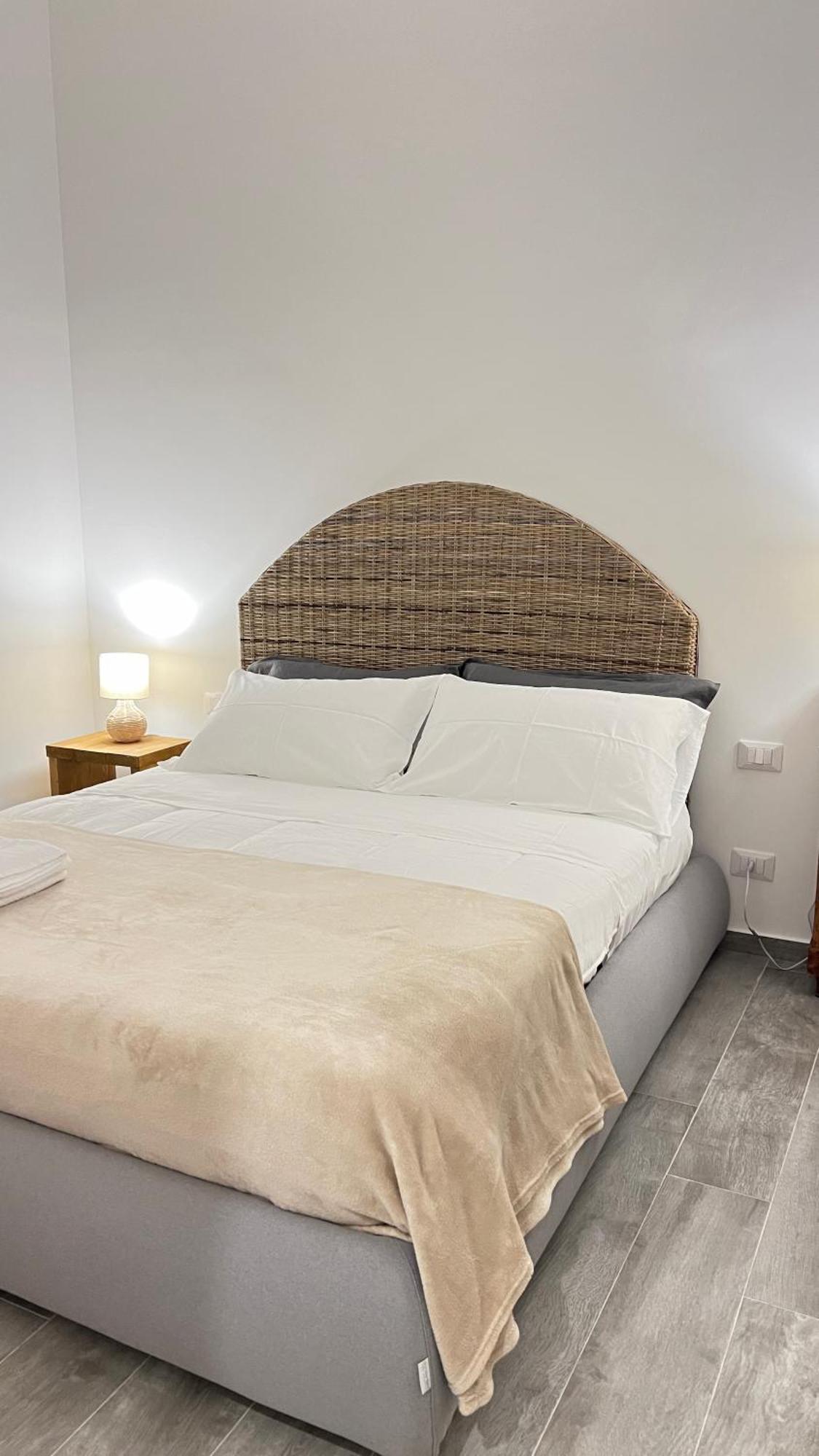 Dimora Donna Vitalia Apartments Trapani Eksteriør billede