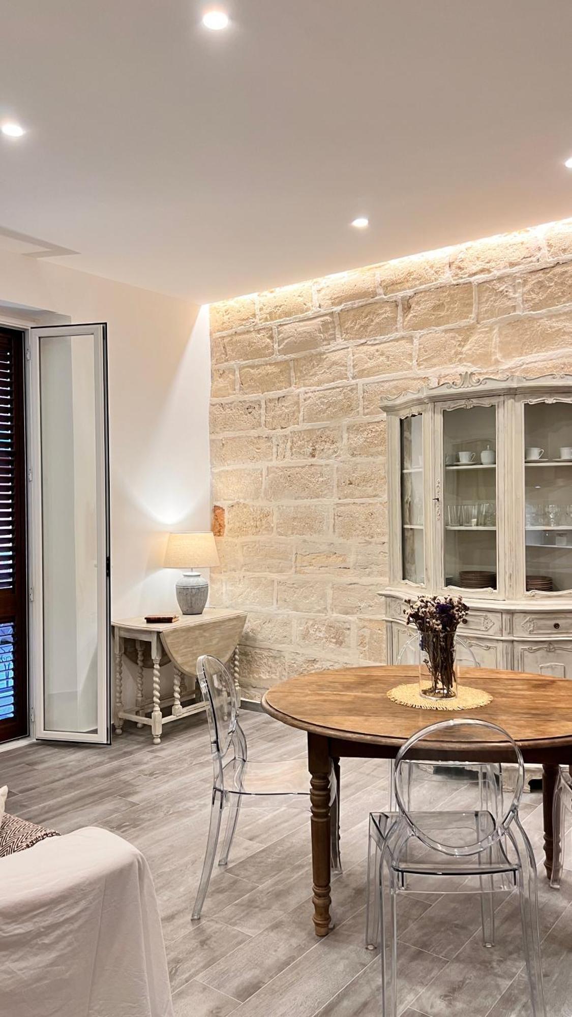Dimora Donna Vitalia Apartments Trapani Eksteriør billede